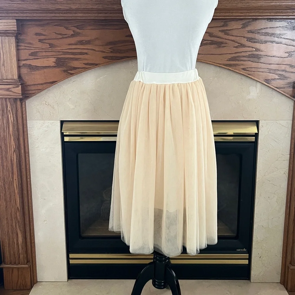 Baluoke Champagne Layered Midi Tulle Tutu‎ Skirt Size Small/Medium